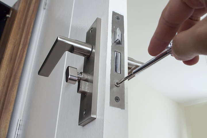 Our local locksmiths are able to repair and install door locks for properties in Romsey and the local area.